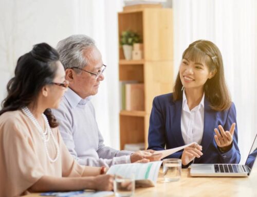 Life Insurance Agent vs. Broker: What’s the Difference and Who Should You Choose?