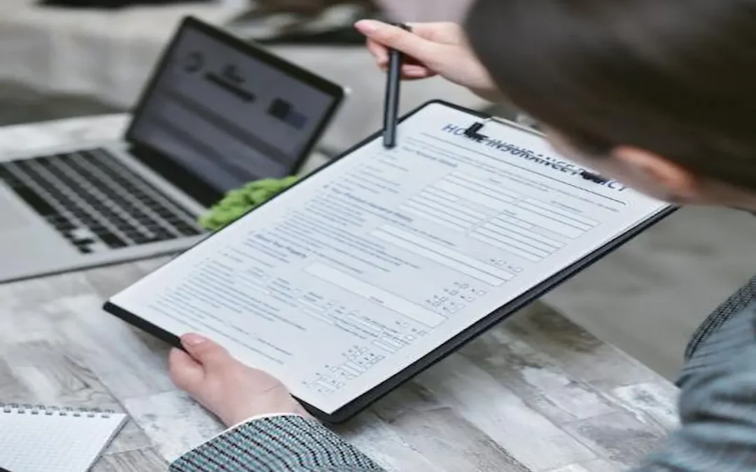 Insurance Agent Job Responsibilities: What They Really Do Day-to-Day