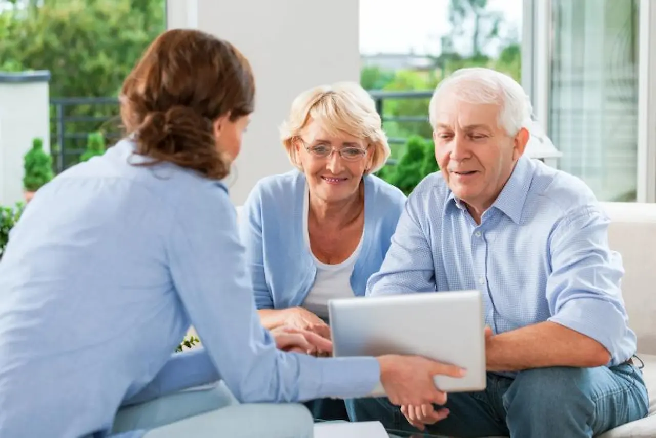 Life Insurance Agent Jobs: How to Launch a Rewarding Career in 2025